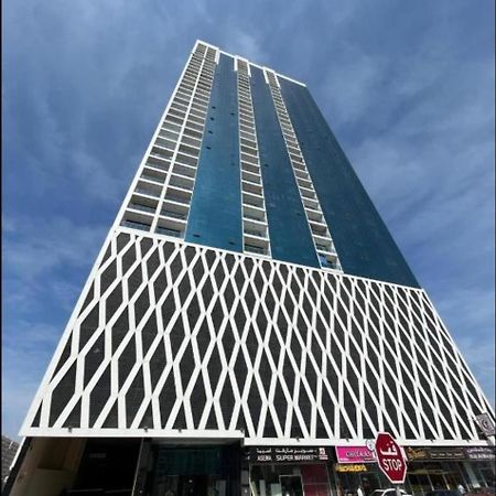 Oasis Tower Family Apartment 3004 Ajman Exterior foto