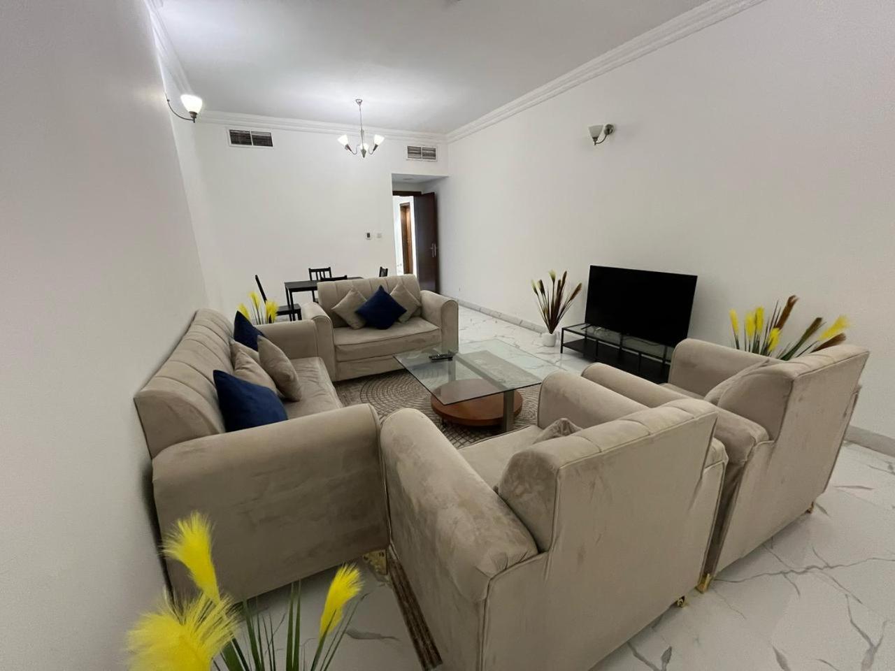 Oasis Tower Family Apartment 3004 Ajman Exterior foto