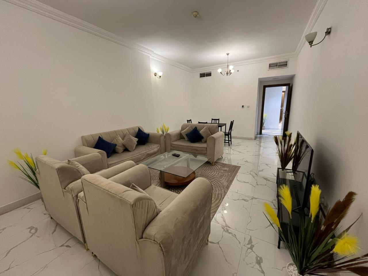 Oasis Tower Family Apartment 3004 Ajman Exterior foto