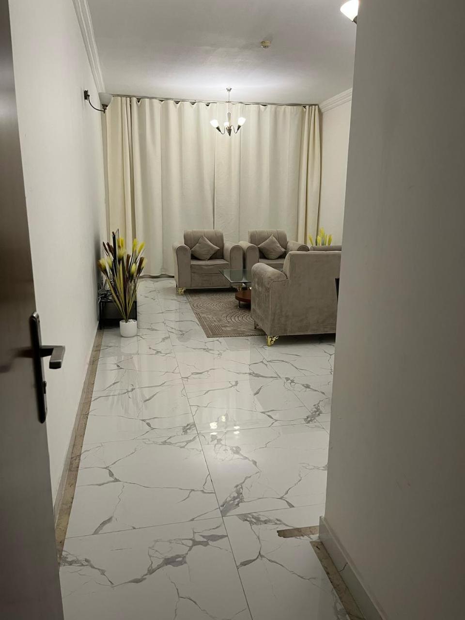 Oasis Tower Family Apartment 3004 Ajman Exterior foto